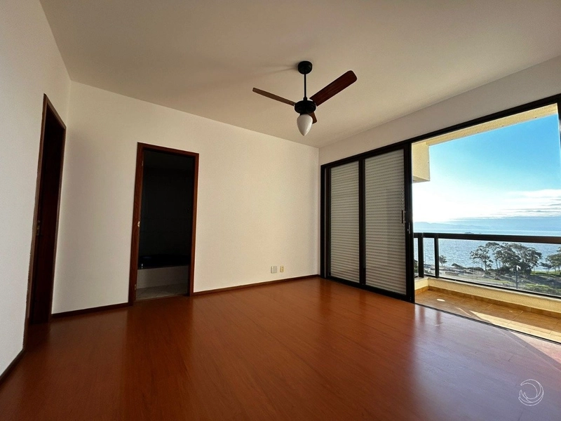 Apartamento 4 dorms - 3 suites - Agronômica - Florianópolis: 10ª foto da galeria de imagens do imóvel