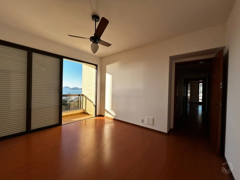Apartamento 4 dorms - 3 suites - Agronômica - Florianópolis: 18ª foto da galeria de imagens do imóvel