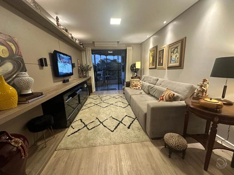 Apartamento 3 dormitórios - 1 suite no João Paulo - Florianópolis: 3ª foto da galeria de imagens do imóvel