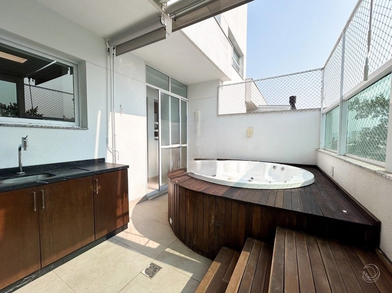 Cobertura 3 quartos - 3 suites em Jurerê - Florianópolis: 11ª foto da galeria de imagens do imóvel