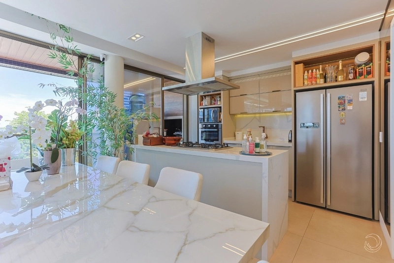 Apartamento 3 dormitórios- 3 suítes - Jurerê: 12ª foto da galeria de imagens do imóvel