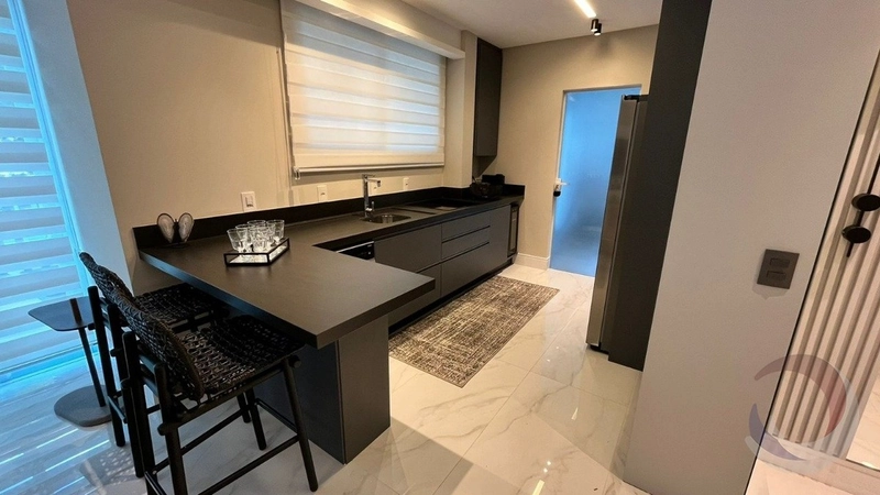Cobertura 2 quartos - 1 suite no Jurerê - Florianópolis: 32ª foto da galeria de imagens do imóvel