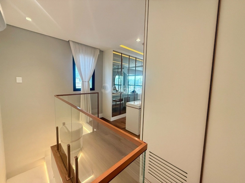 Apartamento com 3 suítes - em Jurerê duplex: 11ª foto da galeria de imagens do imóvel