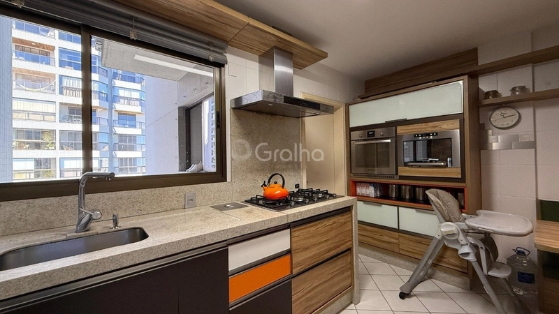 Apartamento 4 dorms - 2 suites - Agronômica - Florianópolis: 16ª foto da galeria de imagens do imóvel
