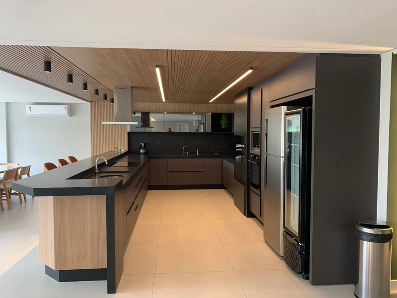 Apartamento 3 dormitórios- 3 suítes - Jurerê: 11ª foto da galeria de imagens do imóvel
