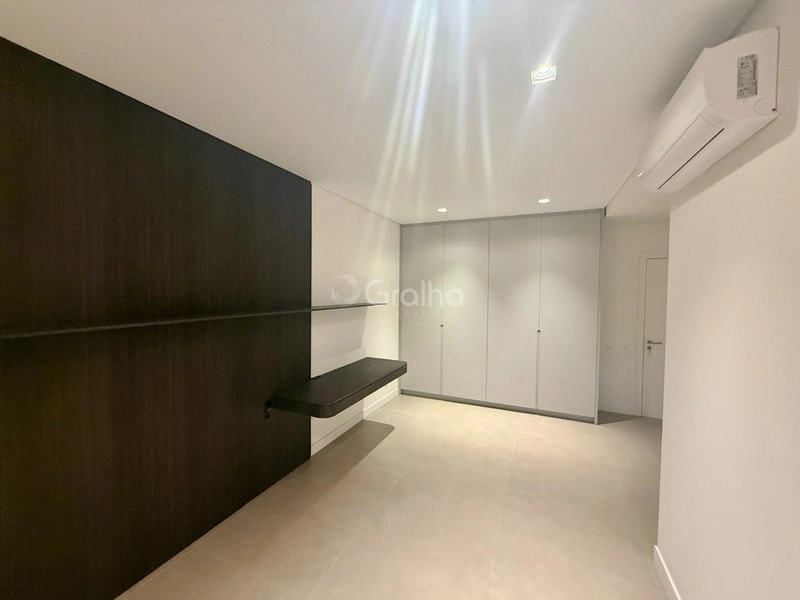 Apartamento 3 dormitórios- 3 suítes - em Jurerê: 25ª foto da galeria de imagens do imóvel