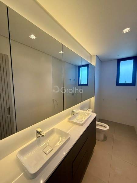 Apartamento 3 dormitórios- 3 suítes - em Jurerê: 19ª foto da galeria de imagens do imóvel