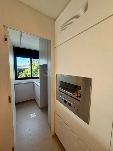 Apartamento 3 dormitórios- 3 suítes - em Jurerê: 10ª foto da galeria de imagens do imóvel