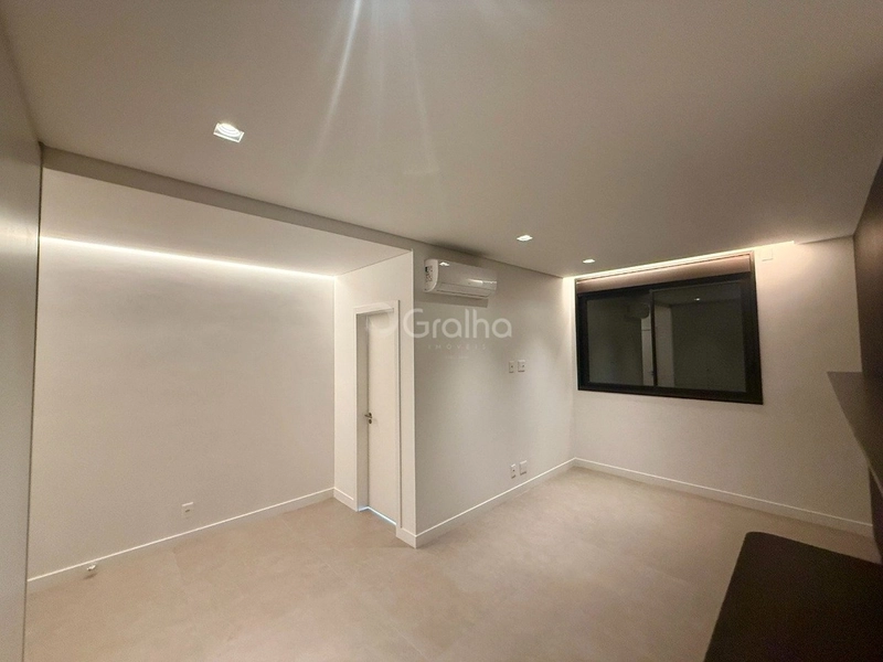 Apartamento 3 dormitórios- 3 suítes - em Jurerê: 23ª foto da galeria de imagens do imóvel