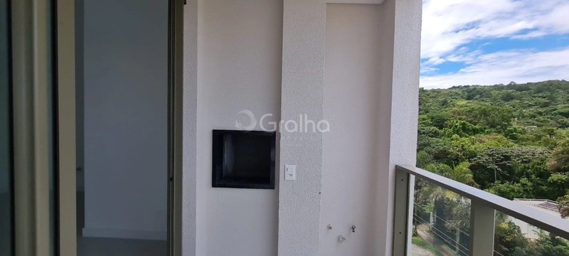 Apartamento duplex 2 dorms - 2 suites- Jurerê: 5ª foto da galeria de imagens do imóvel