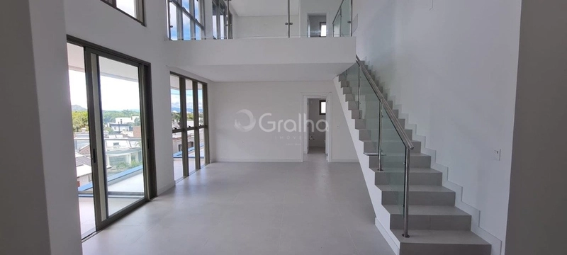 Apartamento duplex 2 dorms - 2 suites- Jurerê: 2ª foto da galeria de imagens do imóvel