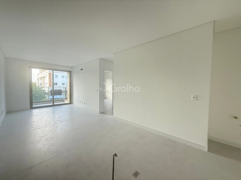 Apartamento 2 suites em Jurerê: 1ª foto da galeria de imagens do imóvel