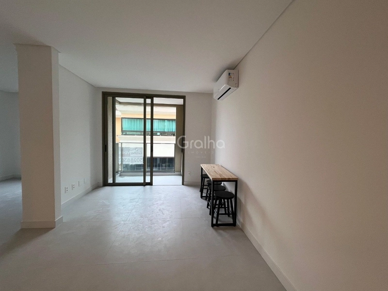 Apartamento 1 suite em Jurerê: 1ª foto da galeria de imagens do imóvel