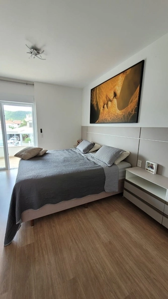 Casa em Jurerê - Florianópolis: 5ª foto da galeria de imagens do imóvel