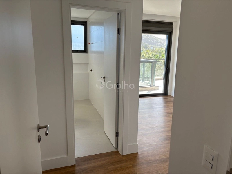 Apartamento 3 suites em Jurerê - Florianópolis: 12ª foto da galeria de imagens do imóvel