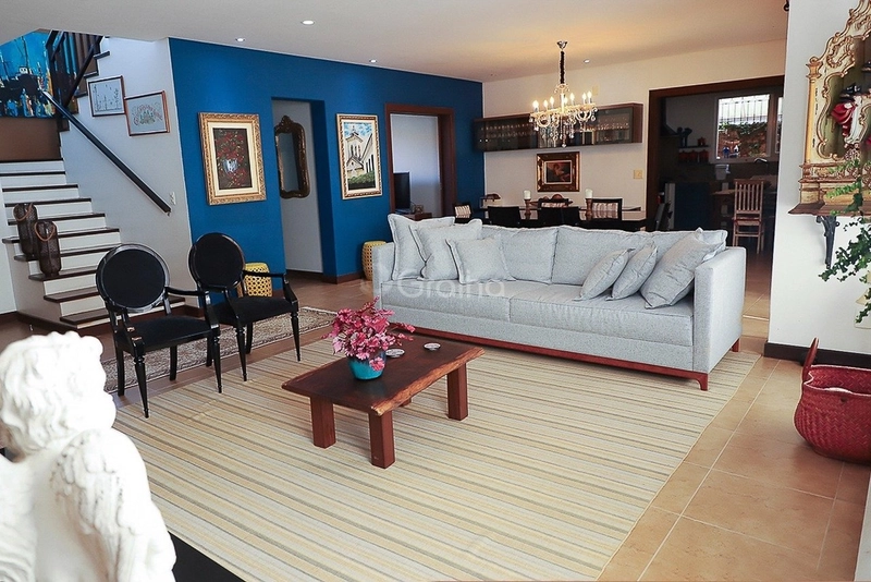 Casa em Florianópolis na Lagoa da Conceição: 2ª foto da galeria de imagens do imóvel