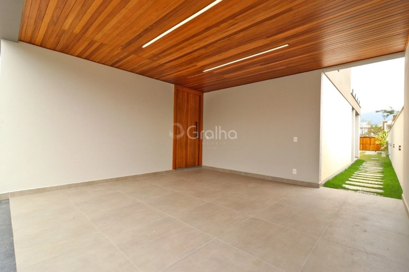 Casa em Florianópolis na Lagoa da Conceição: 6ª foto da galeria de imagens do imóvel
