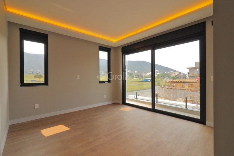 Casa em Florianópolis na Lagoa da Conceição: 14ª foto da galeria de imagens do imóvel