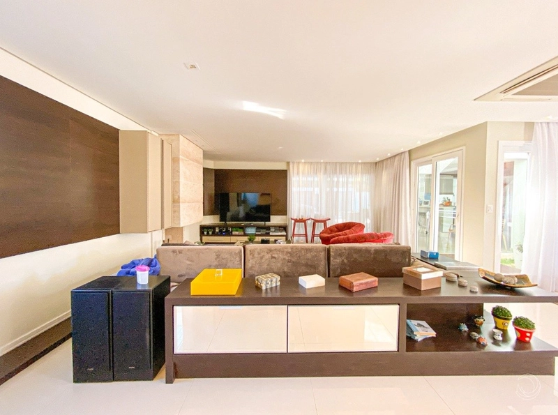 Casa em Jurerê - 5 suítes: 6ª foto da galeria de imagens do imóvel