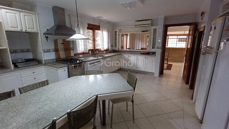 Casa com 4 suítes em Jurerê: 9ª foto da galeria de imagens do imóvel