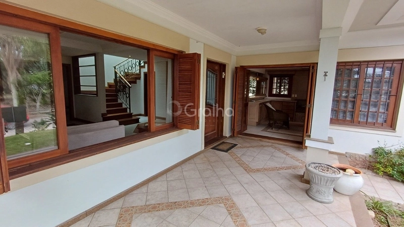 Casa com 4 suítes em Jurerê: 13ª foto da galeria de imagens do imóvel