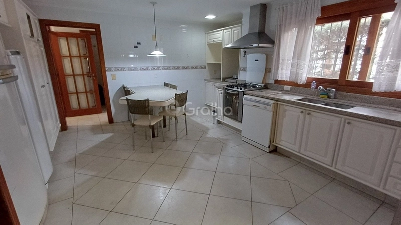 Casa com 4 suítes em Jurerê: 10ª foto da galeria de imagens do imóvel