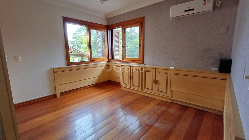 Casa com 4 suítes em Jurerê: 6ª foto da galeria de imagens do imóvel
