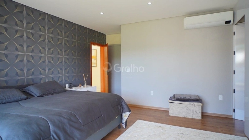 Casa em Jurerê - 4 suítes: 3ª foto da galeria de imagens do imóvel