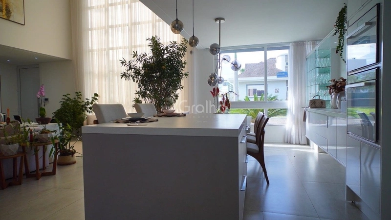 Casa em Jurerê - 4 suítes: 17ª foto da galeria de imagens do imóvel