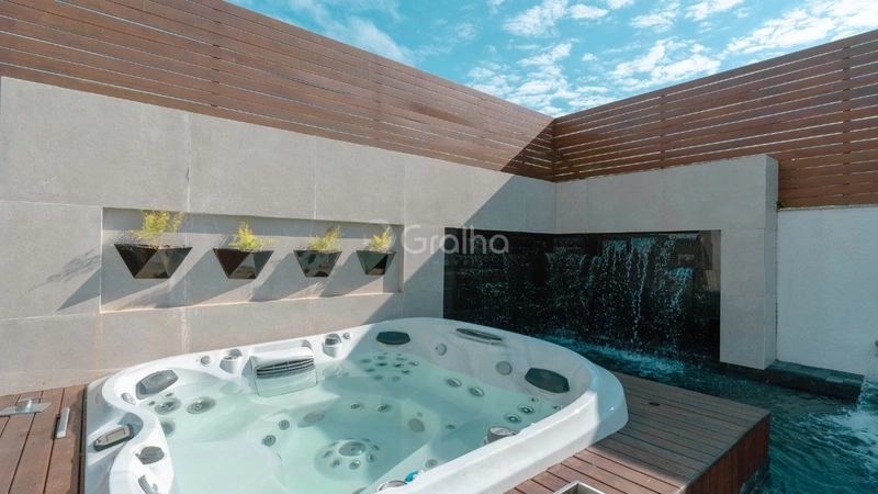 Casa em Jurerê - 5 quartos: 42ª foto da galeria de imagens do imóvel