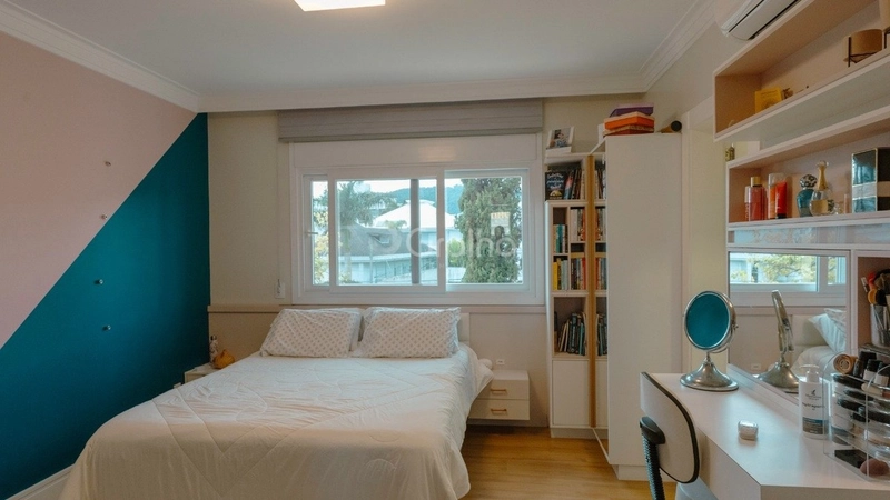 Casa em Jurerê - 5 quartos: 33ª foto da galeria de imagens do imóvel