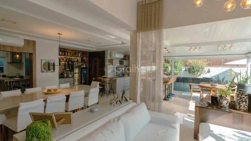 Casa em Jurerê - 5 quartos: 8ª foto da galeria de imagens do imóvel