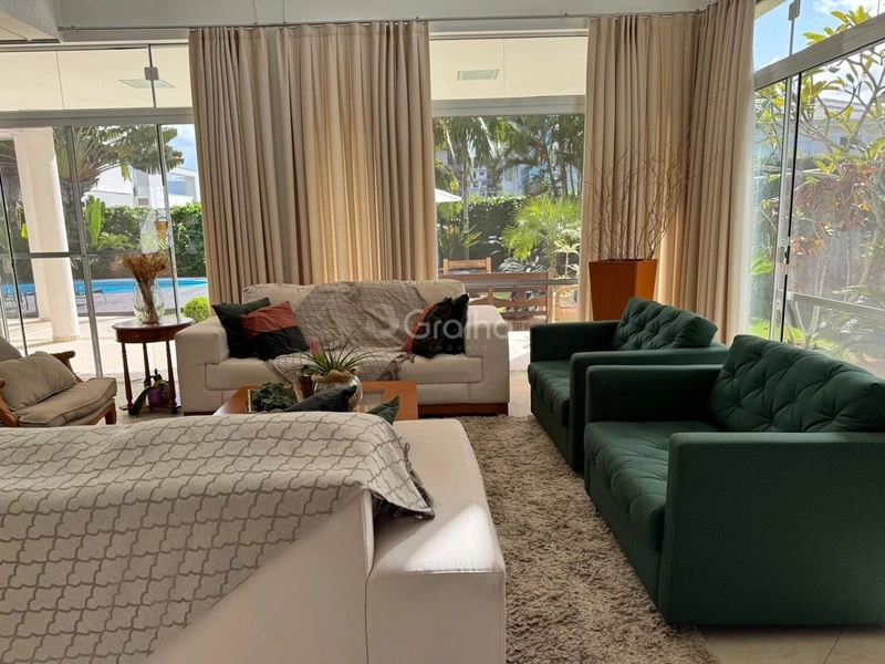 Casa em Jurerê - 5 quartos: 6ª foto da galeria de imagens do imóvel