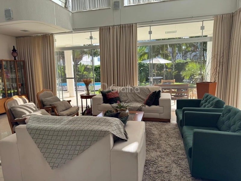 Casa em Jurerê - 5 quartos: 5ª foto da galeria de imagens do imóvel