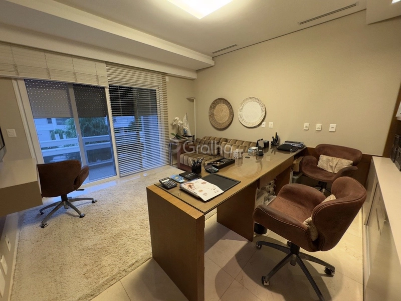 Casa em Jurerê - 4 suítes: 22ª foto da galeria de imagens do imóvel