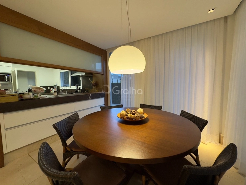 Casa em Jurerê - 4 suítes: 11ª foto da galeria de imagens do imóvel