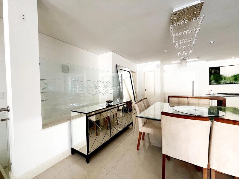 Casa em Jurerê - 4 suítes: 13ª foto da galeria de imagens do imóvel