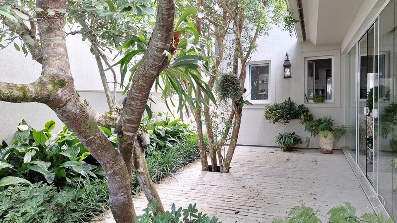 Casa em Jurerê - 3 suítes: 17ª foto da galeria de imagens do imóvel