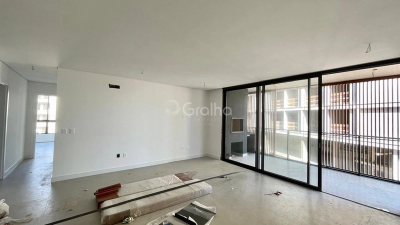 Apartamento 3 dormitórios- 3 suítes - Jurerê - Florianópolis: 8ª foto da galeria de imagens do imóvel