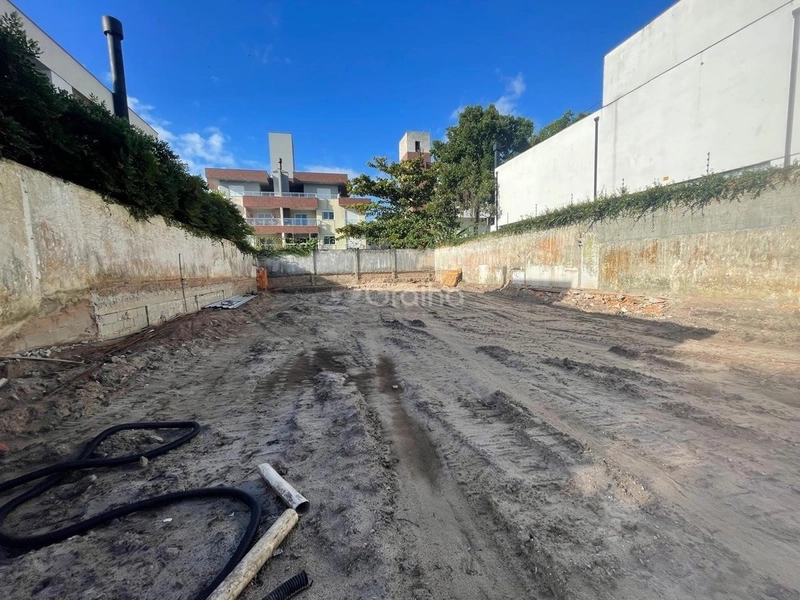 Terreno em condomínio em Jurerê: 3ª foto da galeria de imagens do imóvel