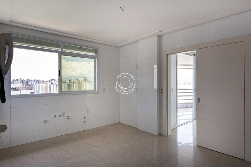 Apartamento 4 dorms - 4 suite - Centro - Florianópolis: 13ª foto da galeria de imagens do imóvel