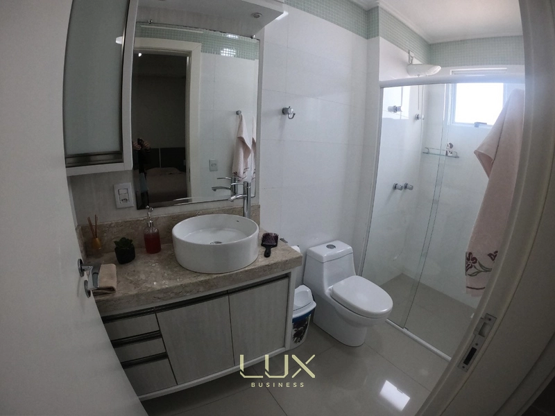 LUXO E CONFORTO AO SEU ALCANCE: 14ª foto da galeria de imagens do imóvel