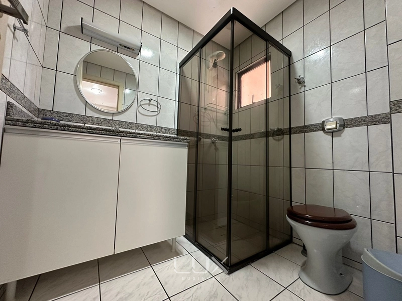 APARTAMENTO QUADRA MAR: 8ª foto da galeria de imagens do imóvel