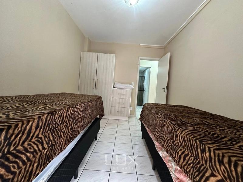 APARTAMENTO QUADRA MAR: 12ª foto da galeria de imagens do imóvel