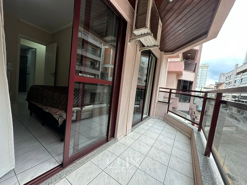 APARTAMENTO QUADRA MAR: 13ª foto da galeria de imagens do imóvel