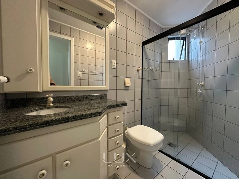 APARTAMENTO PRONTO NO CORAÇÃO DA MEIA PRAIA: 13ª foto da galeria de imagens do imóvel