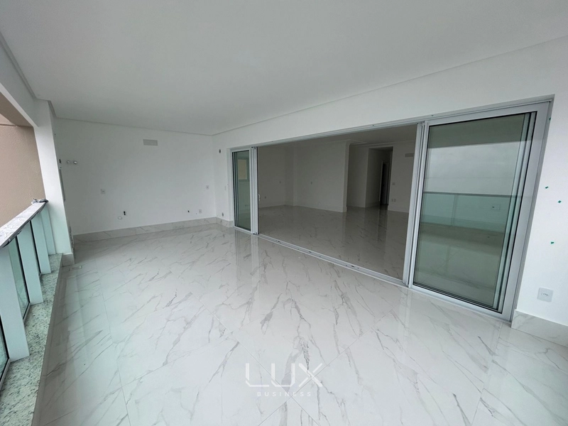 MAGNÍFICO APARTAMENTO: 1ª foto da galeria de imagens do imóvel