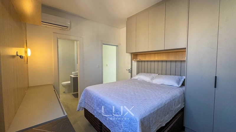 APARTAMENTO NOVO, TOTALMENTE MOBILIADO EM MEIA PRAIA: 14ª foto da galeria de imagens do imóvel
