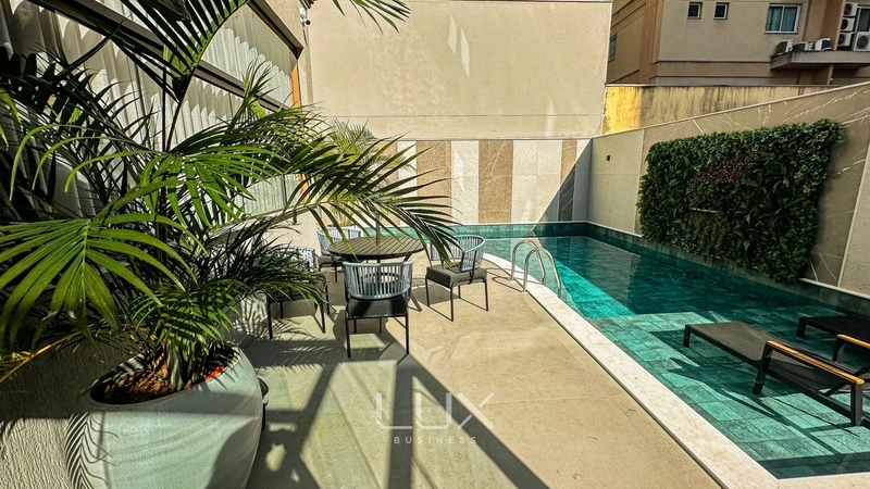 APARTAMENTO NOVO, TOTALMENTE MOBILIADO EM MEIA PRAIA: 18ª foto da galeria de imagens do imóvel