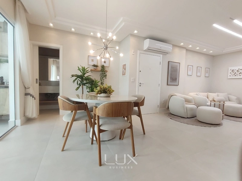 LINDO APARTAMENTO 3 SUÍTES DECORADO E EQUIPADO: 6ª foto da galeria de imagens do imóvel